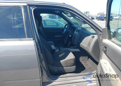 2012 Ford Escape Xlt z USA, uszkodzony, nr VIN 1FMCU0D74CKB44874